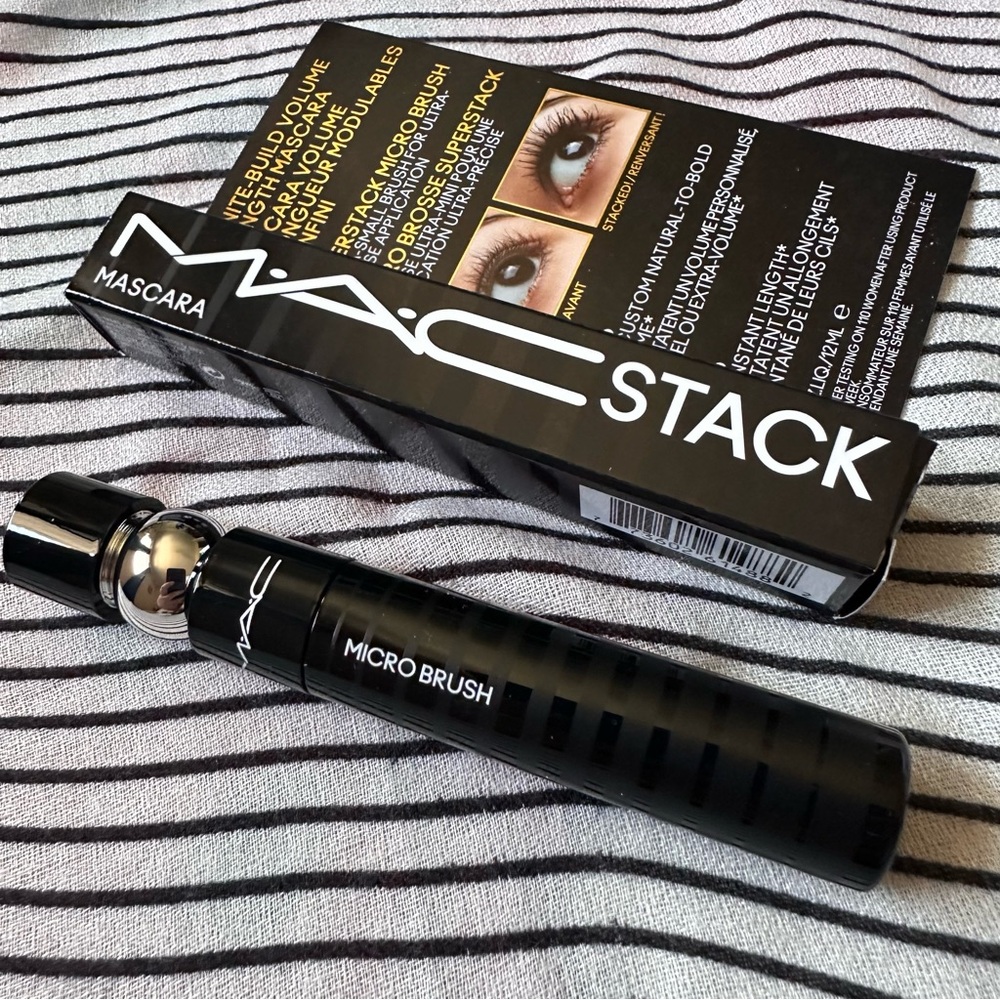 MAC micro brush MACstack mascara full size - black